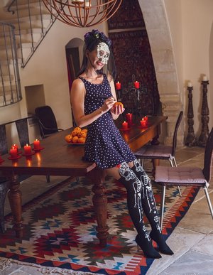 18 year old braces clad cutie Liza Rowe stripping naked if you please